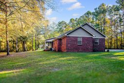 240 Groomsville Road photo 4