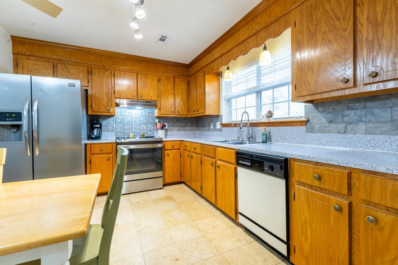 240 Groomsville Road Photo 31