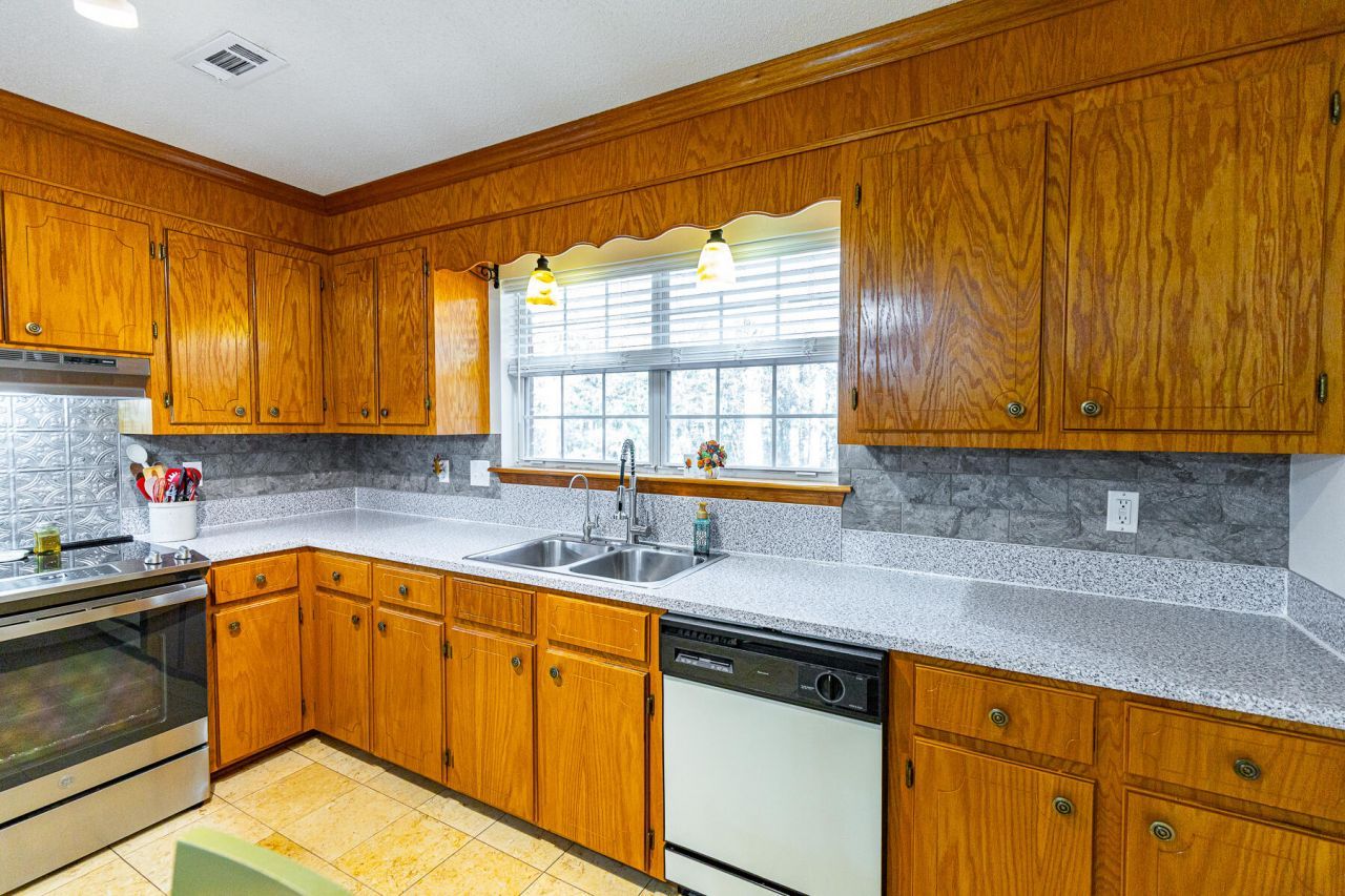 240 Groomsville Road Photo 39