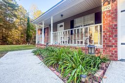 240 Groomsville Road photo 4
