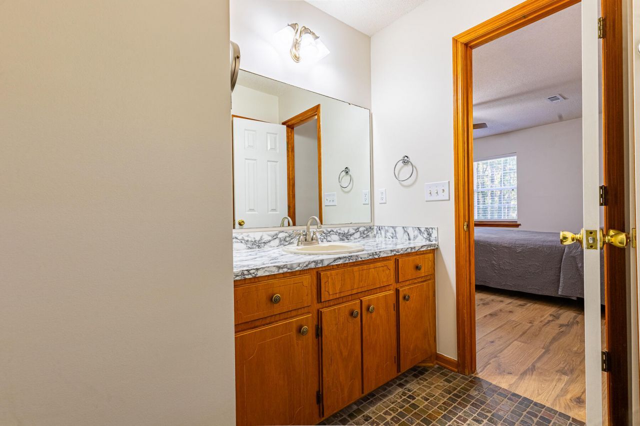 240 Groomsville Road Photo 44