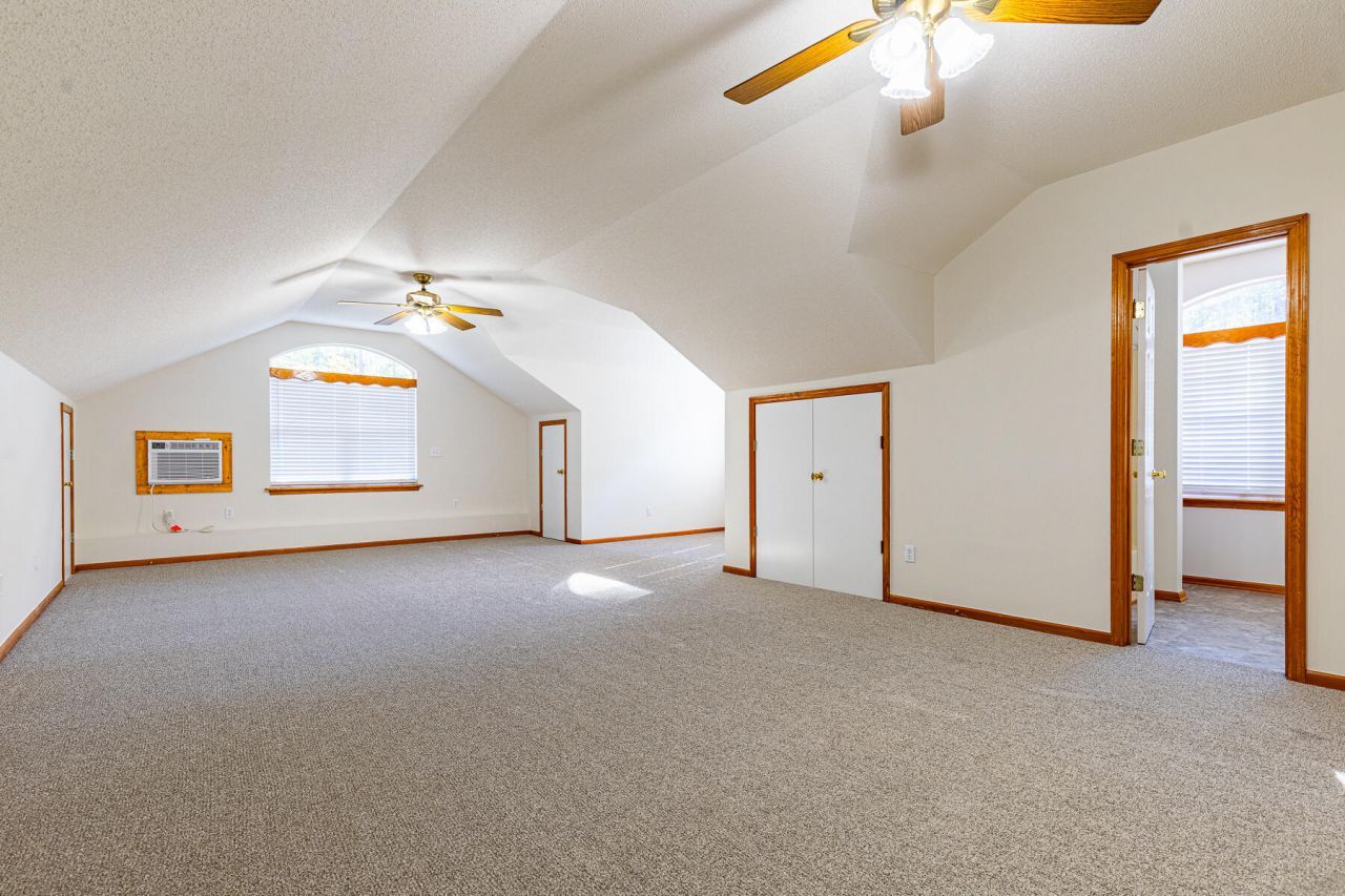 240 Groomsville Road Photo 49