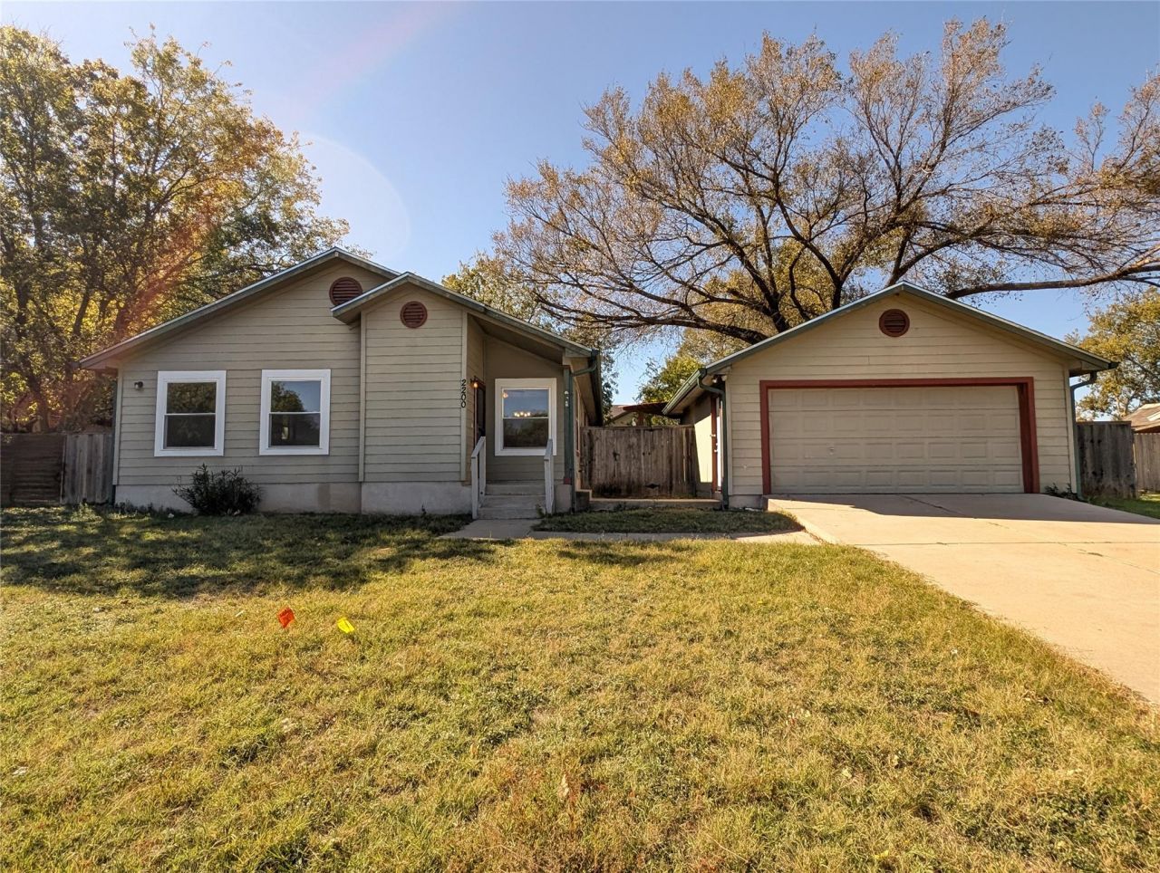 2200 Magnolia Dr, Round Rock, TX 78664 Main Photo