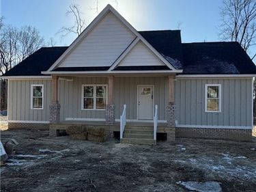 1220 Jefferson Highway, Louisa, VA 23093