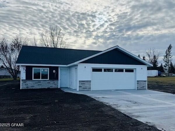 1300 16TH Street SE, Devils Lake, ND 58301