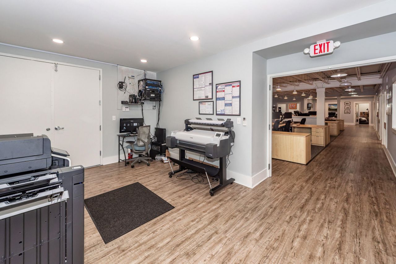 2971 W Montague Avenue Photo 30