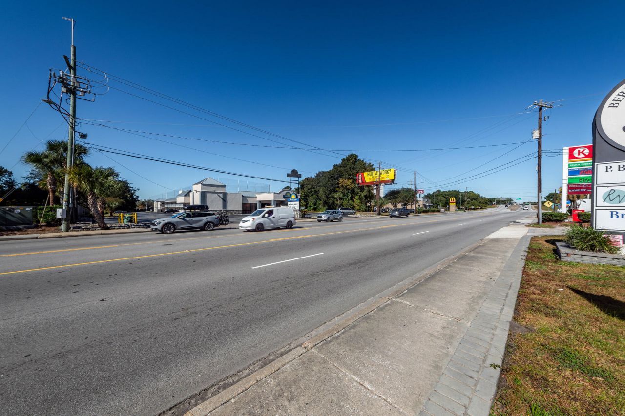 2971 W Montague Avenue Photo 77