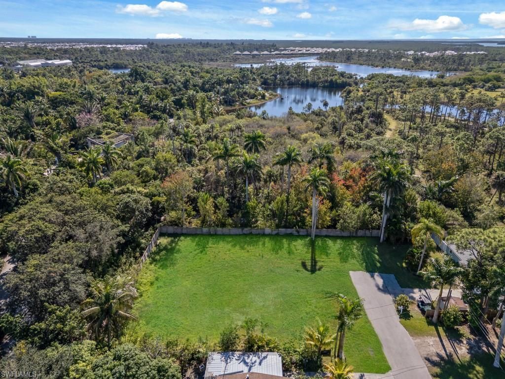 4975 Palmetto Ct, Naples, FL 34112 Photo