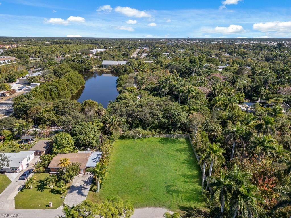 4975 Palmetto Ct, Naples, FL 34112 Photo