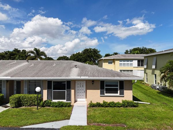 2521 Red Hibiscus Blvd, Unit 32-D, Delray Beach, FL 33445