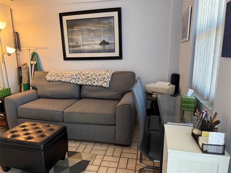 321 Wilson Street, Unit 306A, Hollywood, FL 33019 Photo