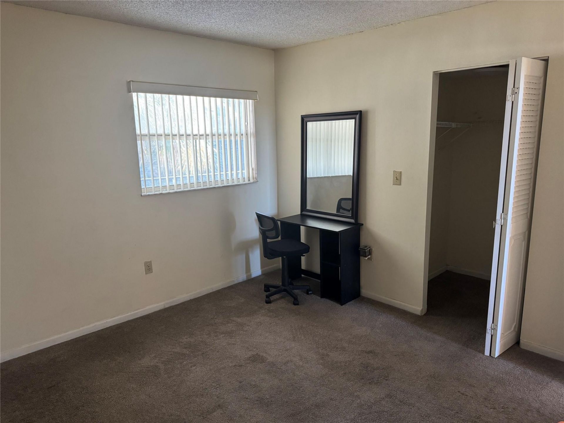 2860 Somerset Drive, Unit 317K, Fort Lauderdale, FL 33311 Photo