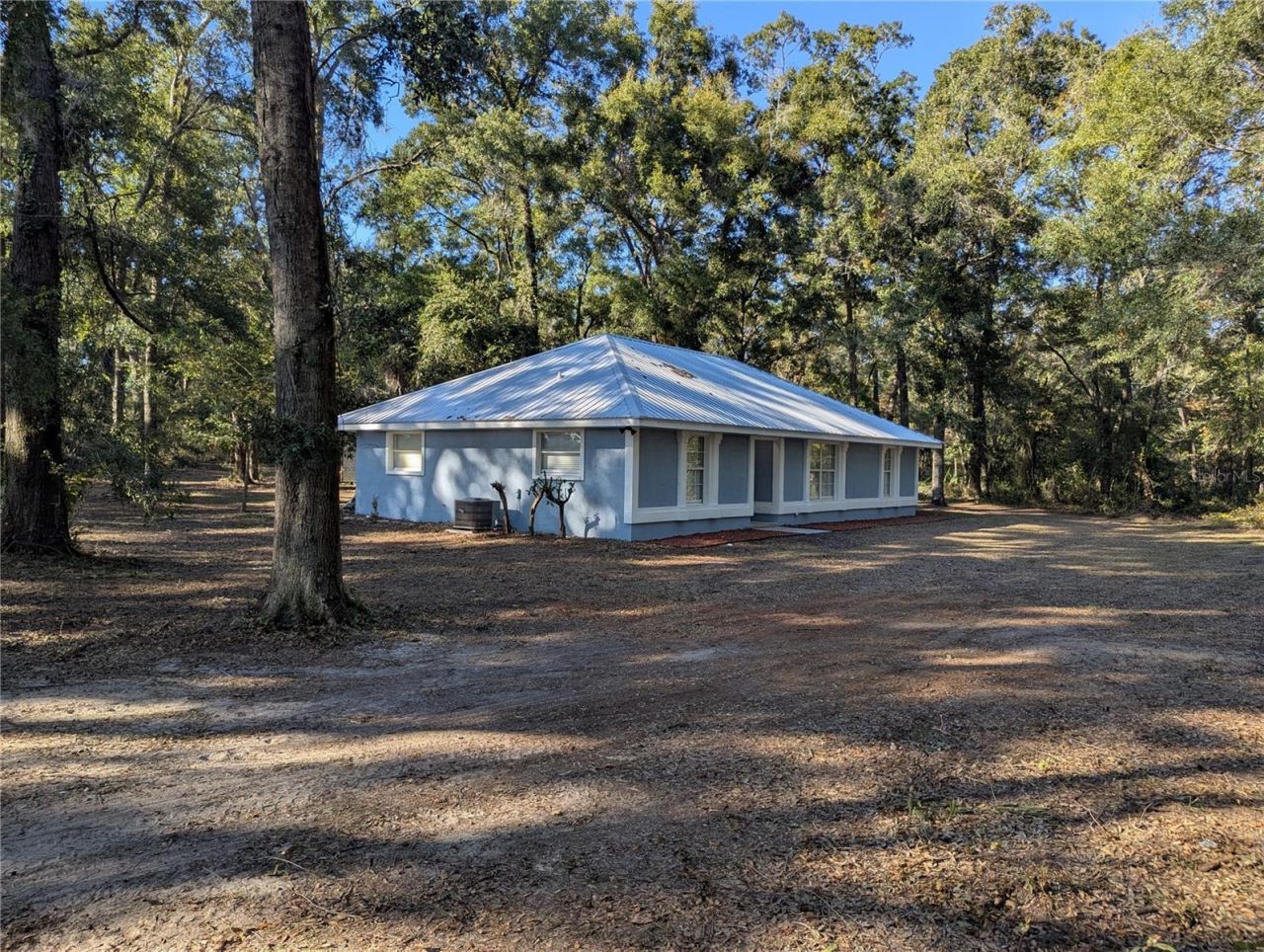 4739 SE 60th Avenue, Trenton, FL 32693 Photo