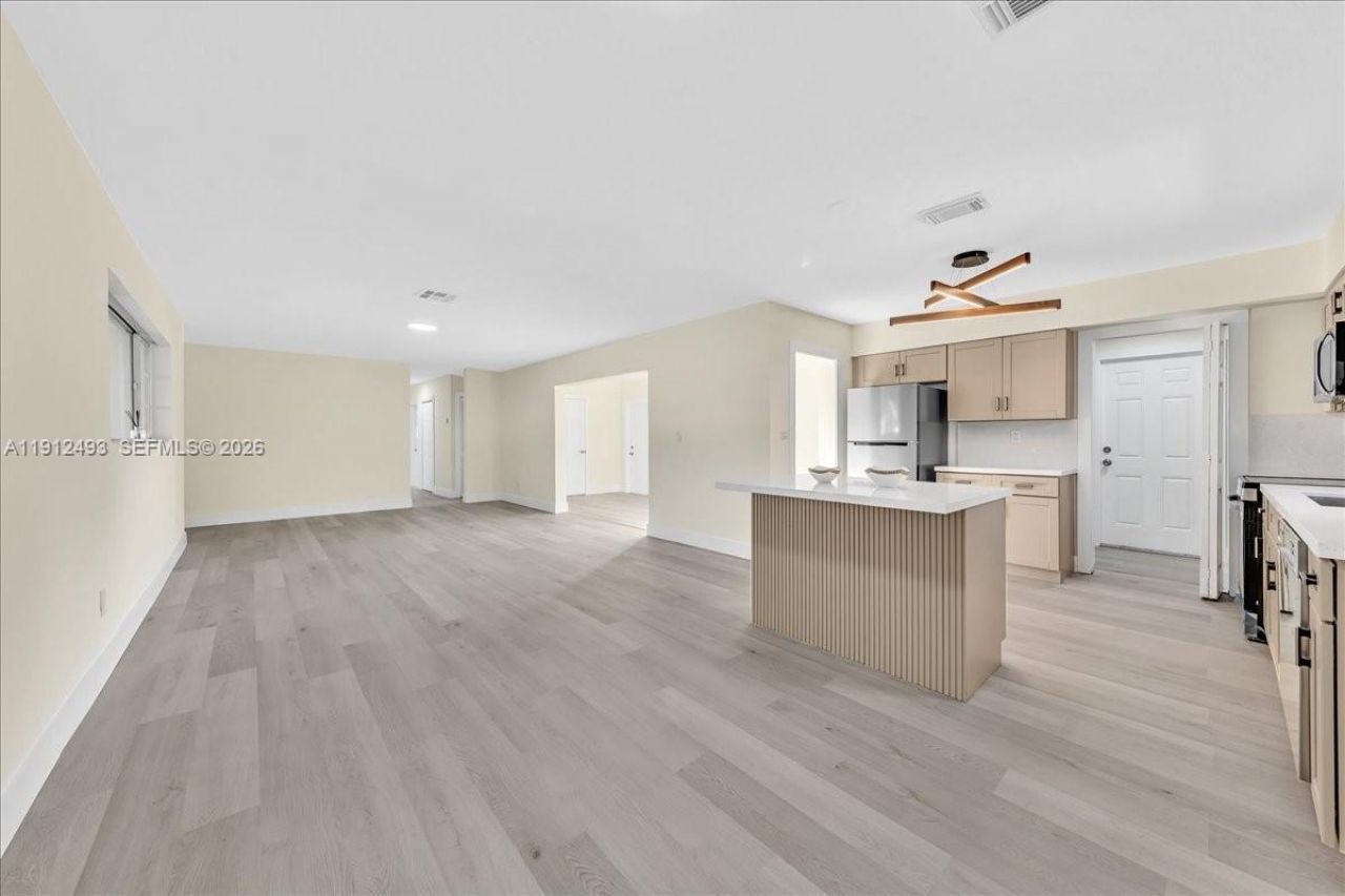 18200 NW 9th Ave, Miami Gardens, FL 33169 Photo