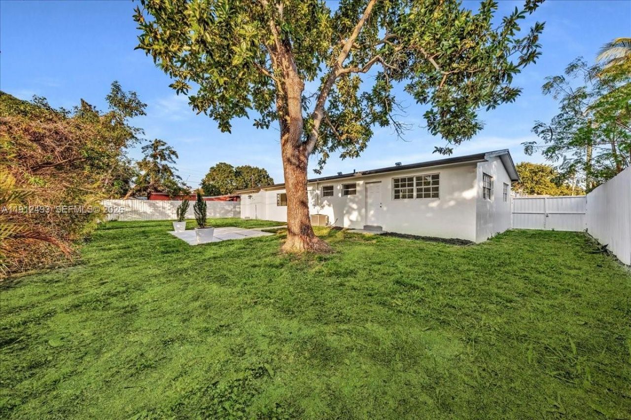 18200 NW 9th Ave, Miami Gardens, FL 33169 Photo