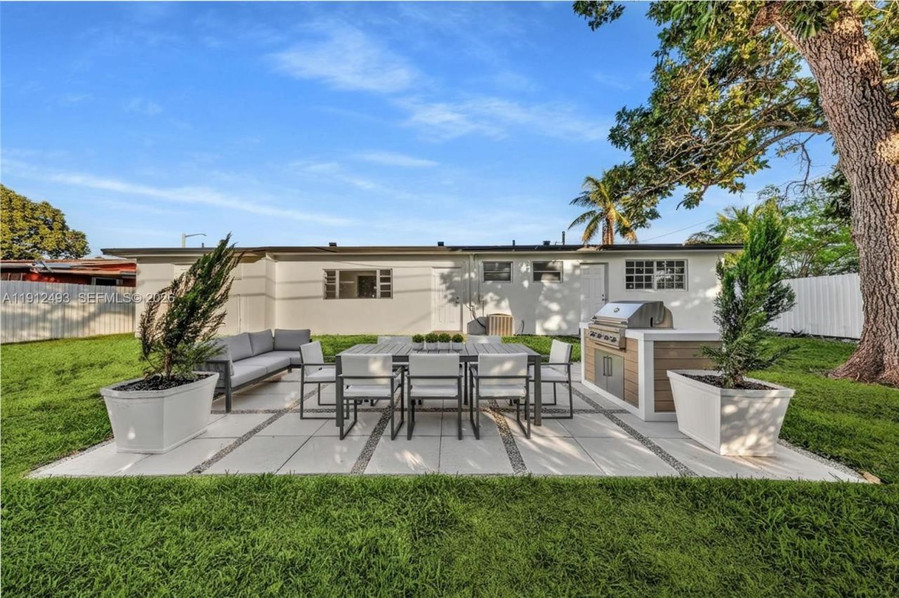 18200 NW 9th Ave, Miami Gardens, FL 33169 Photo