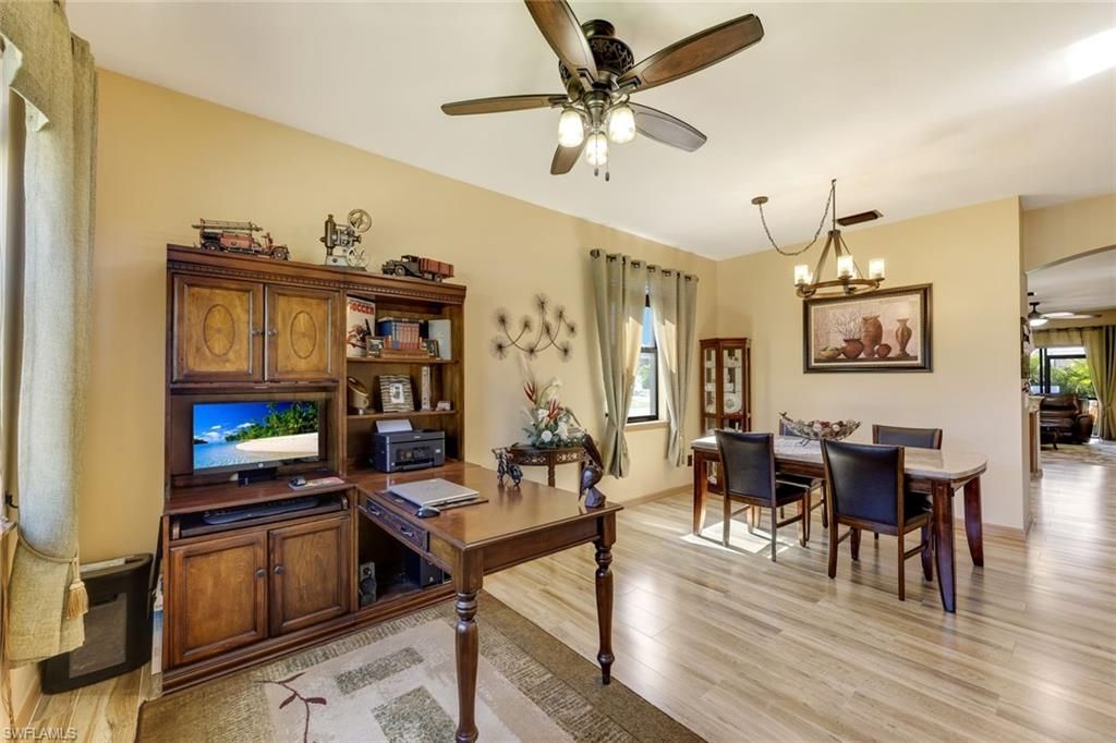 3014 SW 9th Pl, Cape Coral, FL 33914 Photo