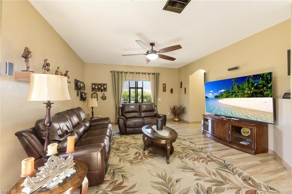 3014 SW 9th Pl, Cape Coral, FL 33914 Photo