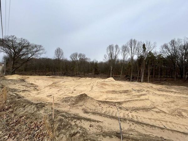 Bauman Road, Battle Creek, MI 49017