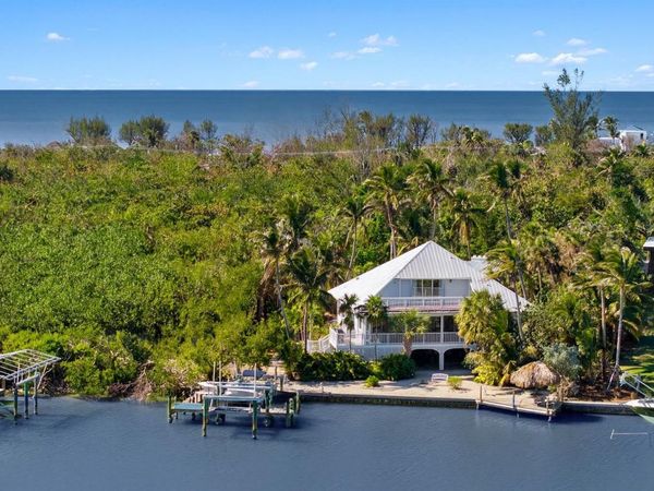 16309 Captiva Dr, Captiva, FL 33924