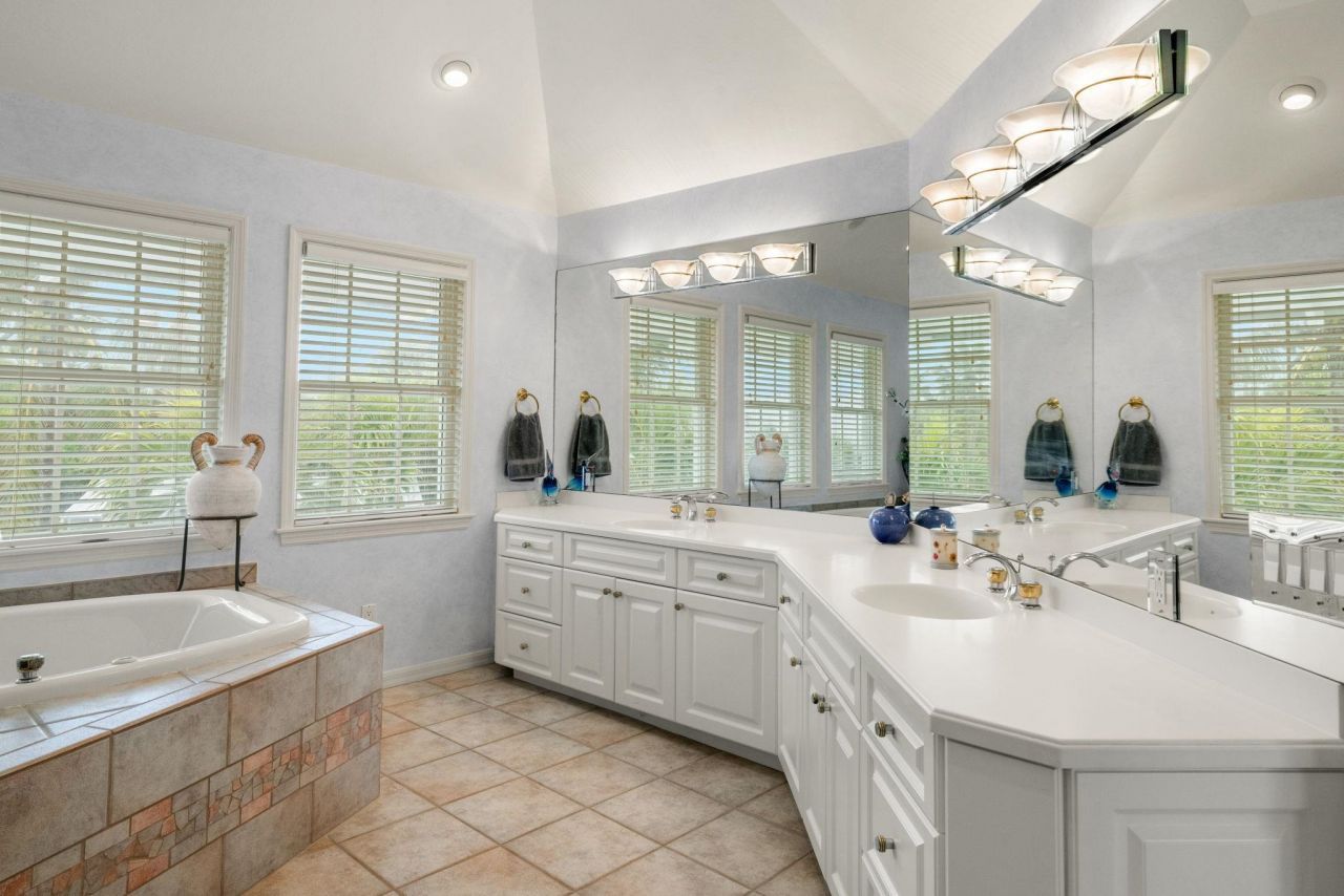 16309 Captiva Dr, Captiva, FL 33924 Photo