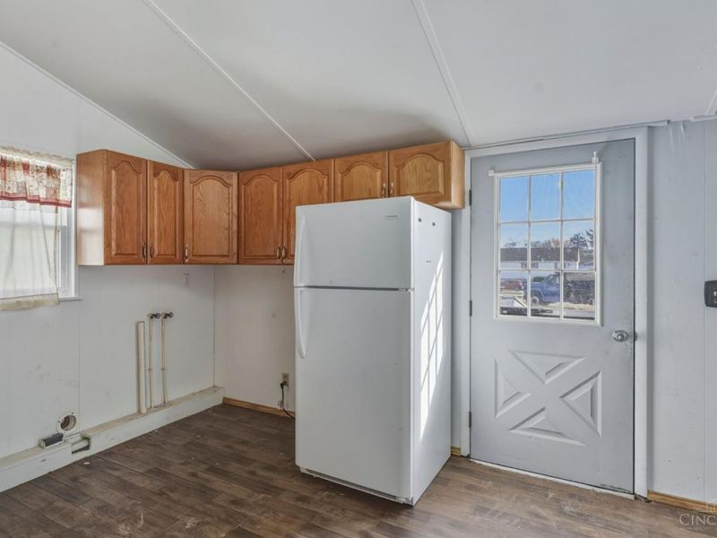 136 N Main St, Peebles, OH 45660 Photo 15