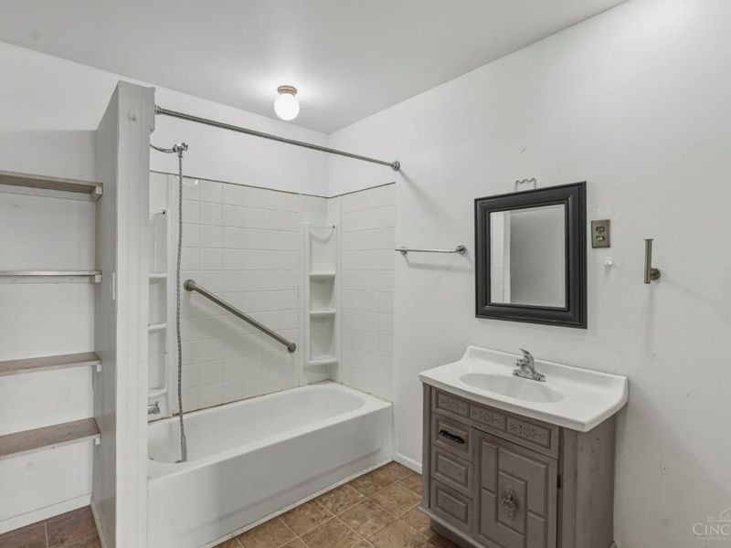 136 N Main St, Peebles, OH 45660 Photo 16