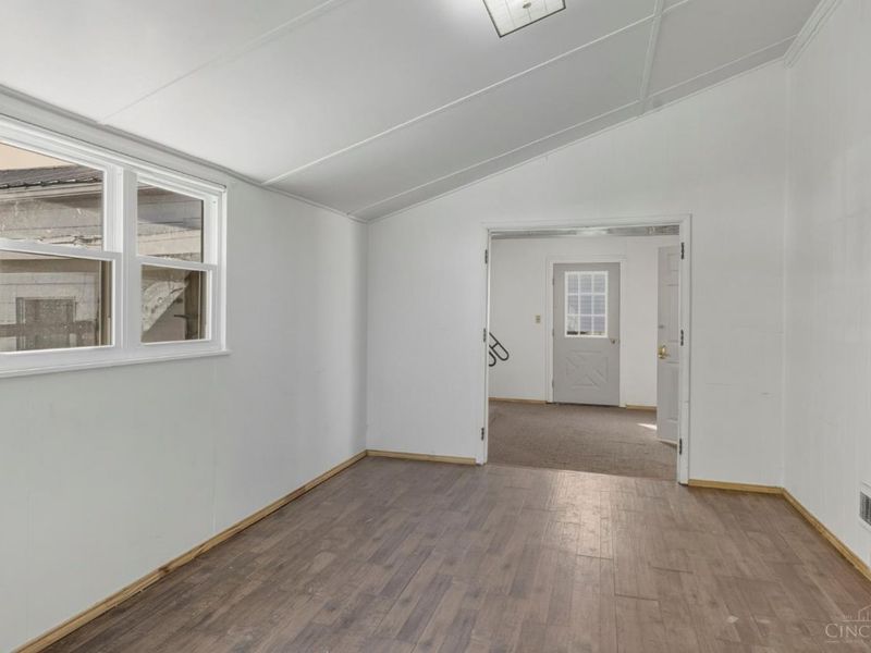 136 N Main St, Peebles, OH 45660 Photo 17