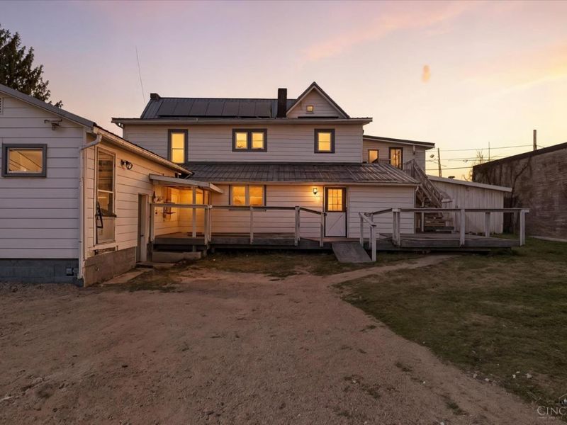 136 N Main St, Peebles, OH 45660 Photo 2