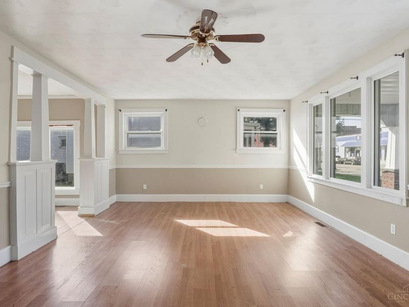 136 N Main St, Peebles, OH 45660 Photo 7