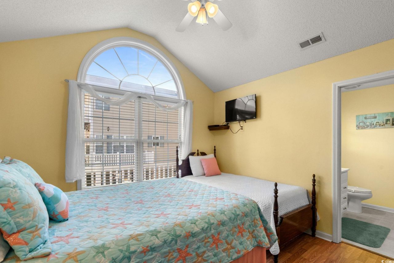 6001-8052 S Kings Hwy. Photo 18