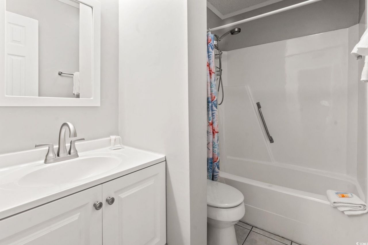 415 Ocean Creek Dr. Photo 9