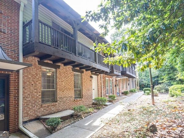 7307 Cardigan Circle, Sandy Springs, GA 30328