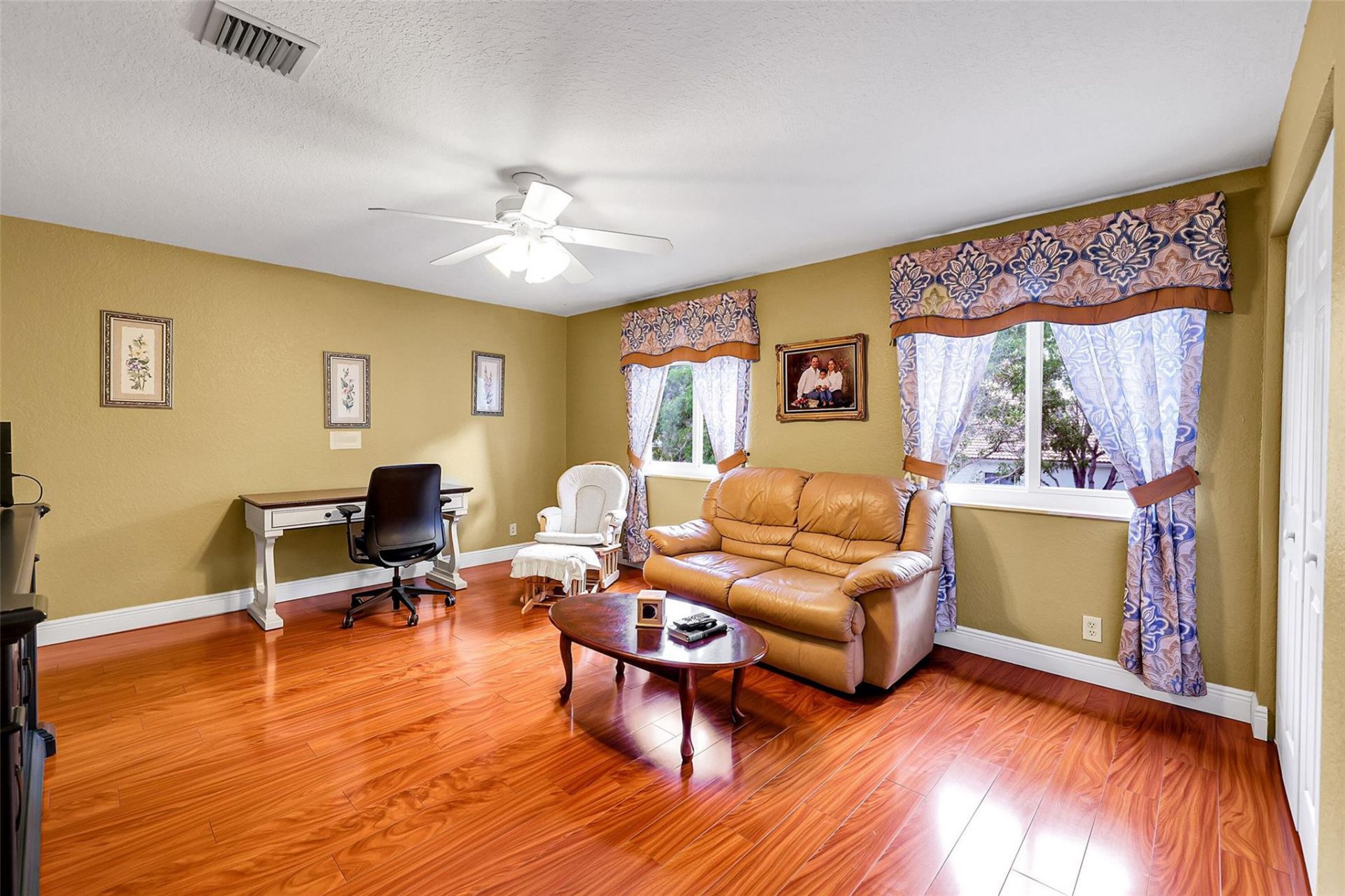 1020 Lavender Circle, Weston, FL 33327 Photo