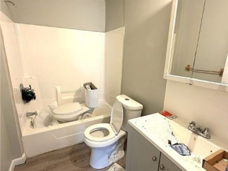 4249 E 164th Street, Cleveland, OH 44128 Photo 12