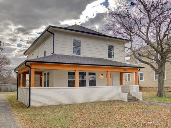 1106 E 6th Street, Okmulgee, OK 74447