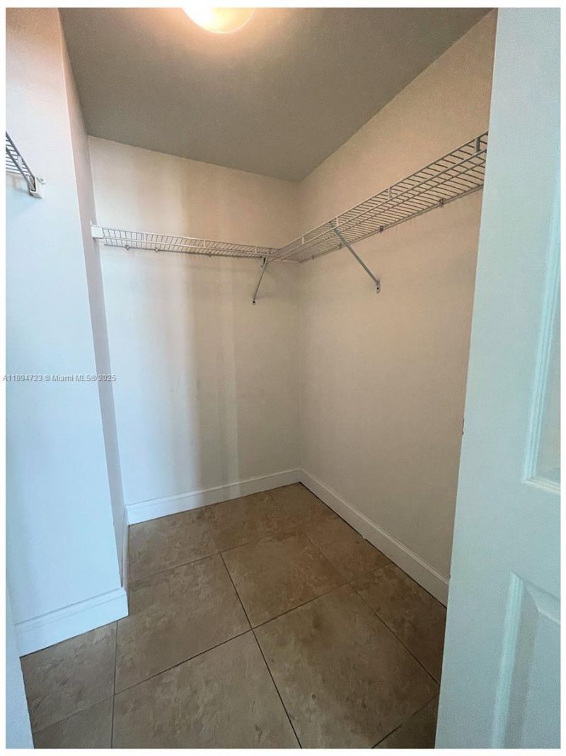 50 Menores Ave, Unit 717, Coral Gables, FL 33134 Photo