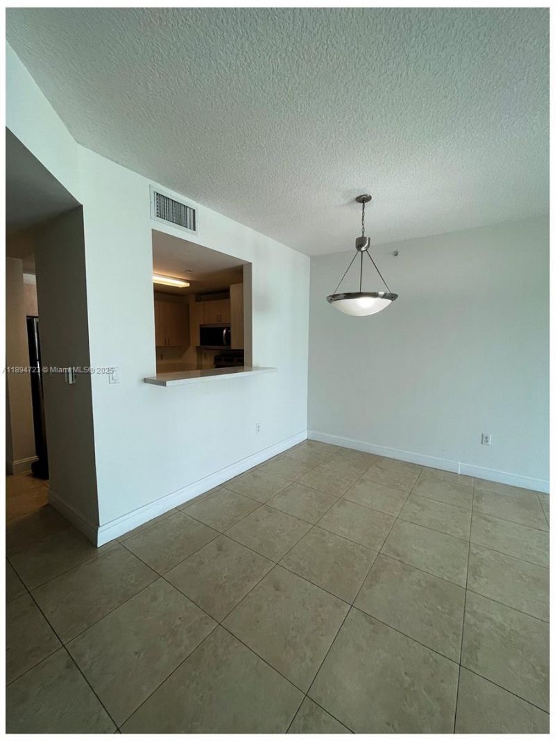 50 Menores Ave, Unit 717, Coral Gables, FL 33134 Photo