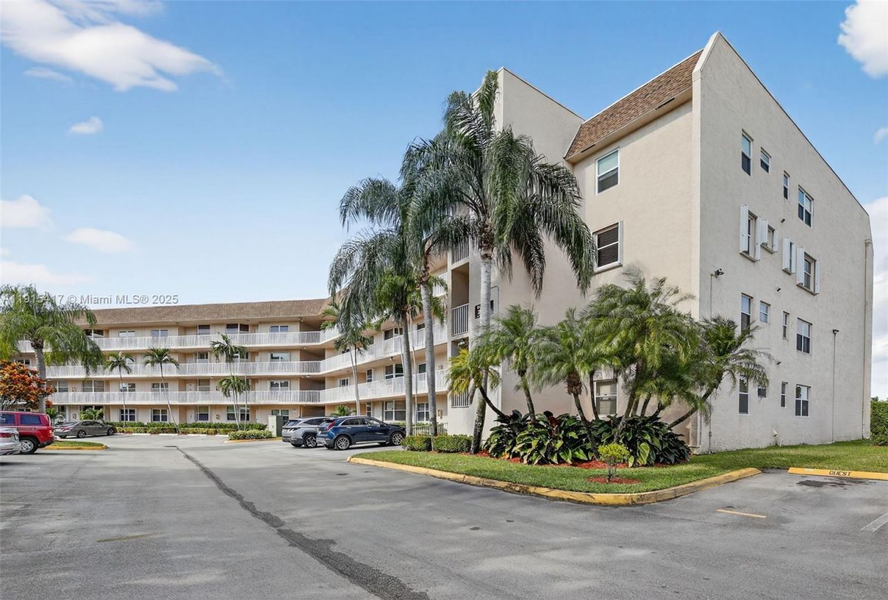 2521 NW 104th Ave, Unit 203, Sunrise, FL 33322 Photo