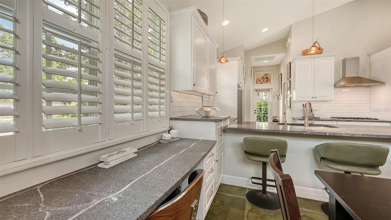 640 N Osprey Avenue, Sarasota, FL 34236 Photo