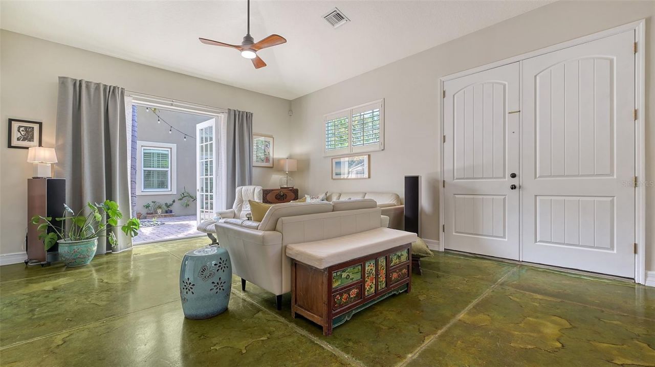 640 N Osprey Avenue, Sarasota, FL 34236 Photo