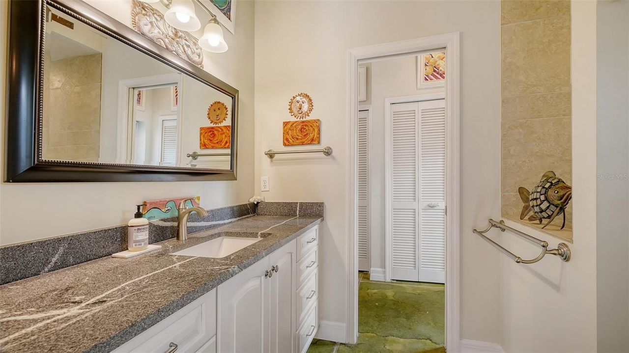 640 N Osprey Avenue, Sarasota, FL 34236 Photo