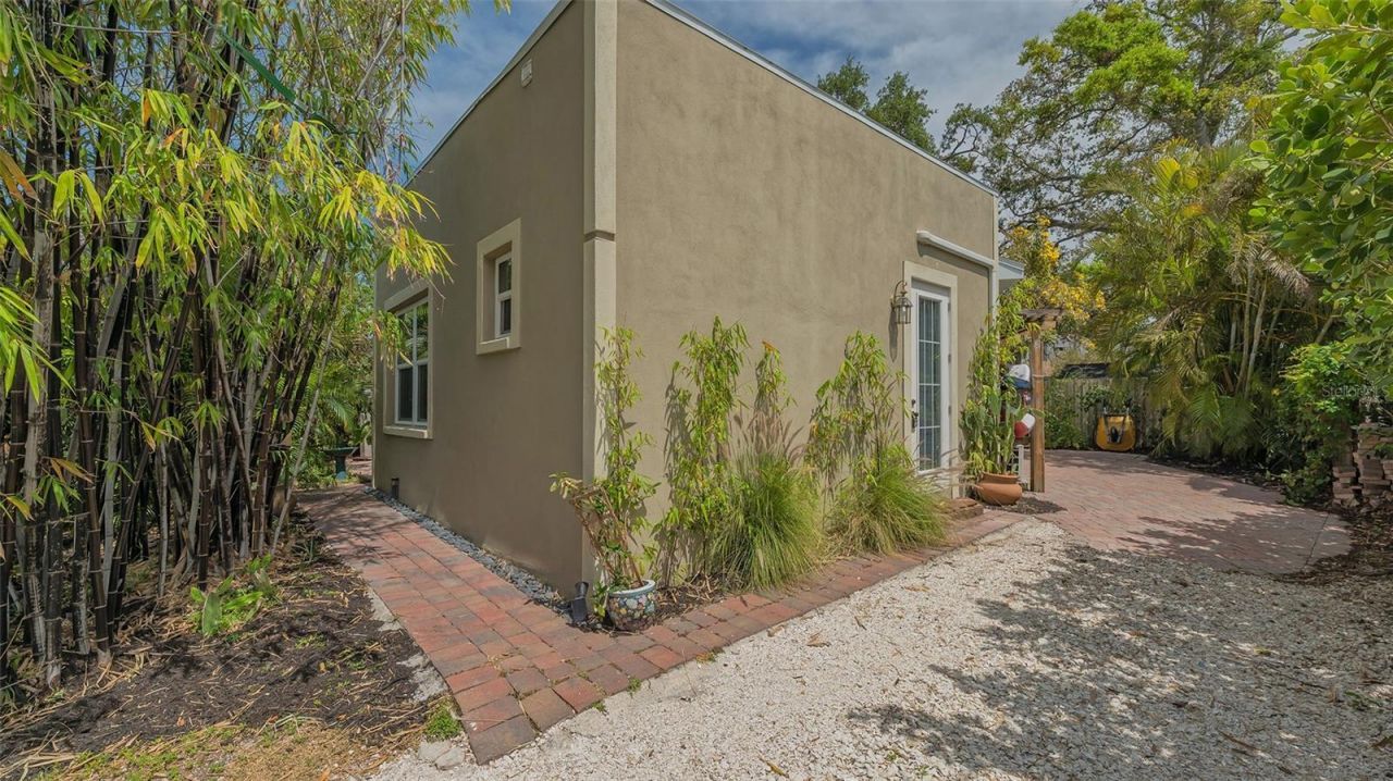 640 N Osprey Avenue, Sarasota, FL 34236 Photo