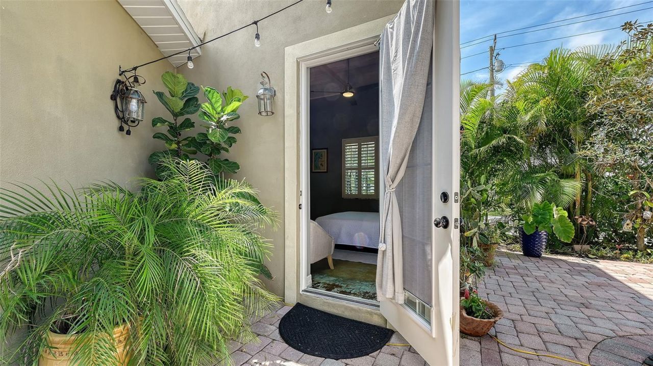 640 N Osprey Avenue, Sarasota, FL 34236 Photo