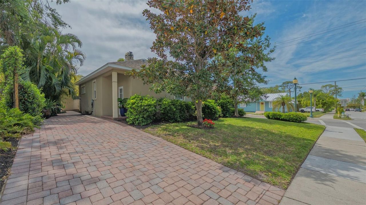 640 N Osprey Avenue, Sarasota, FL 34236 Photo