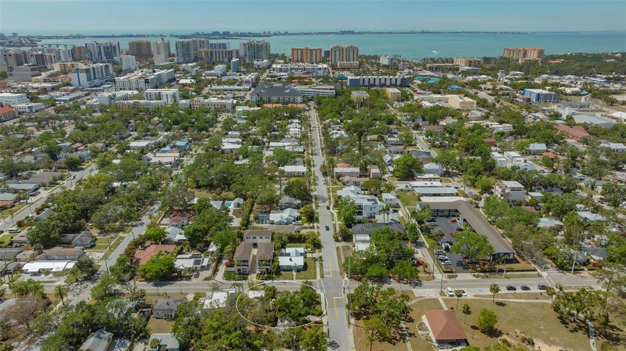 640 N Osprey Avenue, Sarasota, FL 34236 Photo