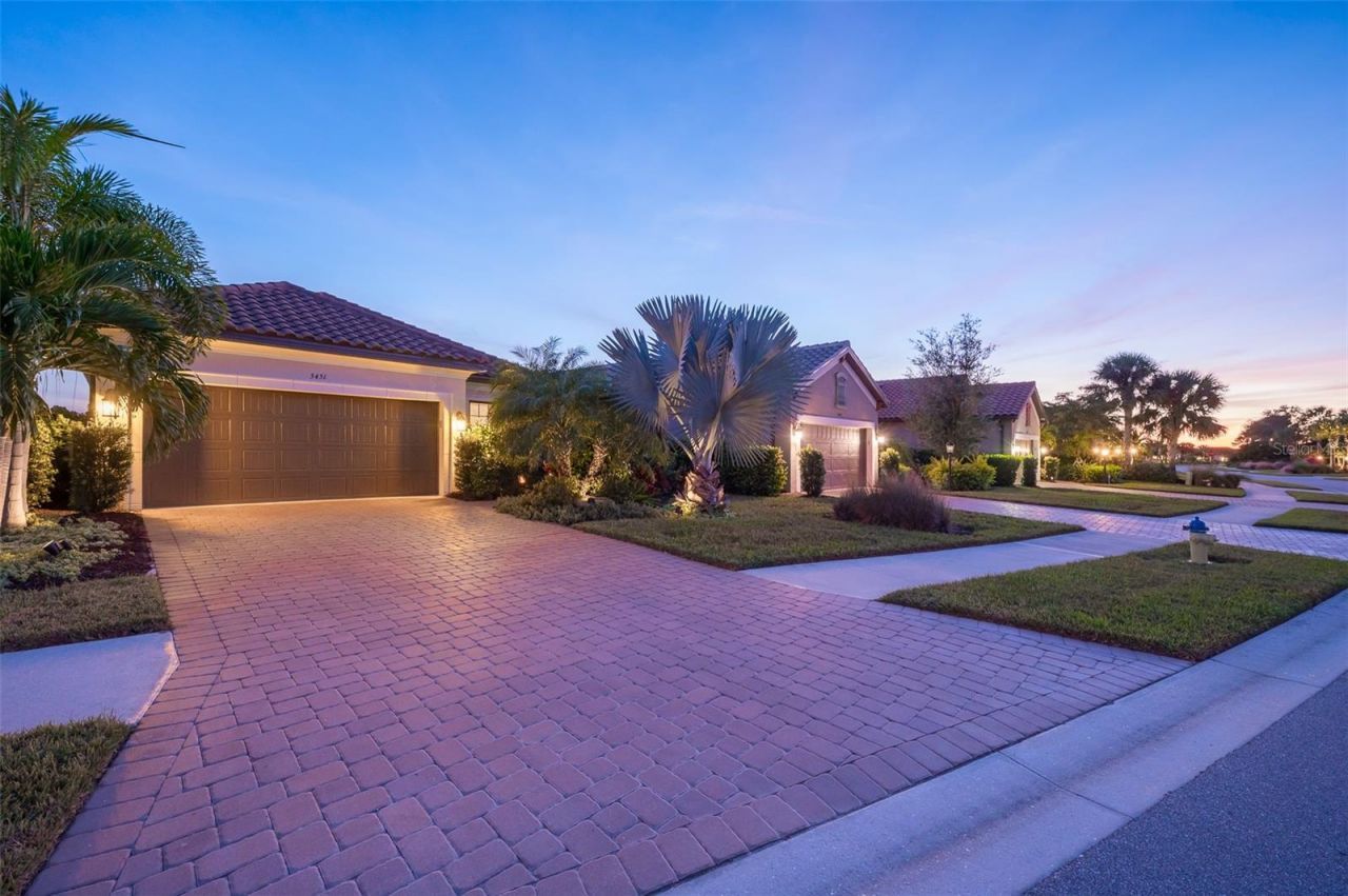 5451 Lago Maggio Street, Sarasota, FL 34238 Photo