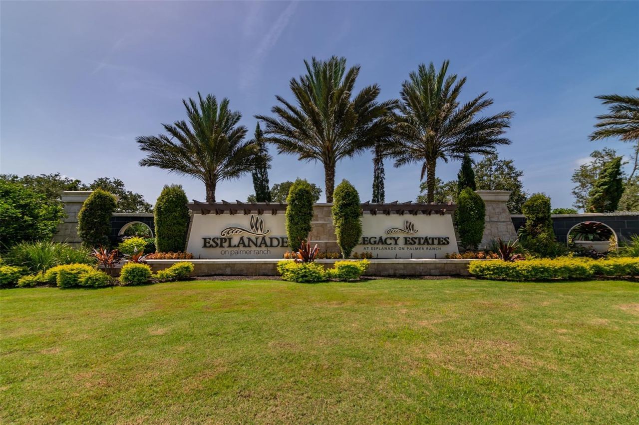 5451 Lago Maggio Street, Sarasota, FL 34238 Photo