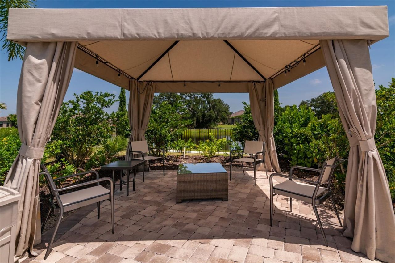 5451 Lago Maggio Street, Sarasota, FL 34238 Photo