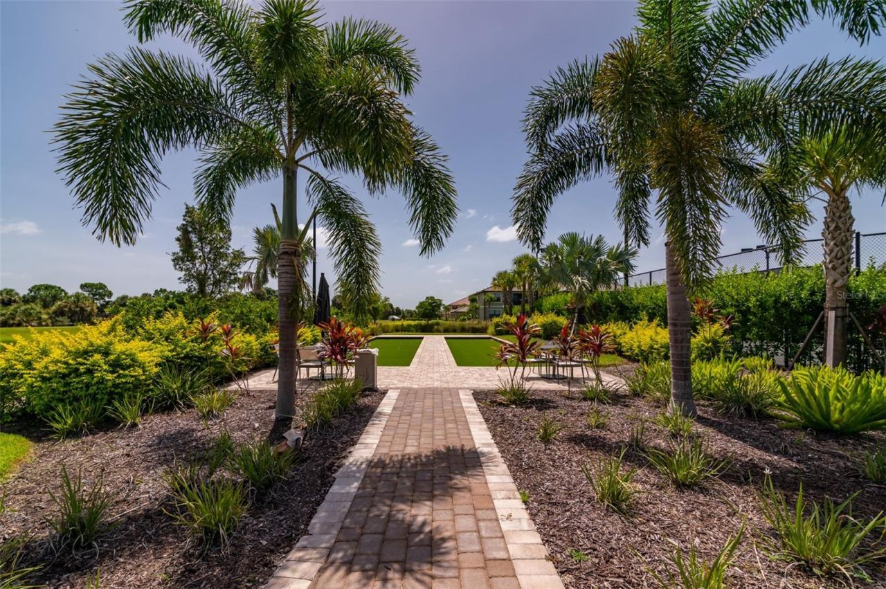 5451 Lago Maggio Street, Sarasota, FL 34238 Photo